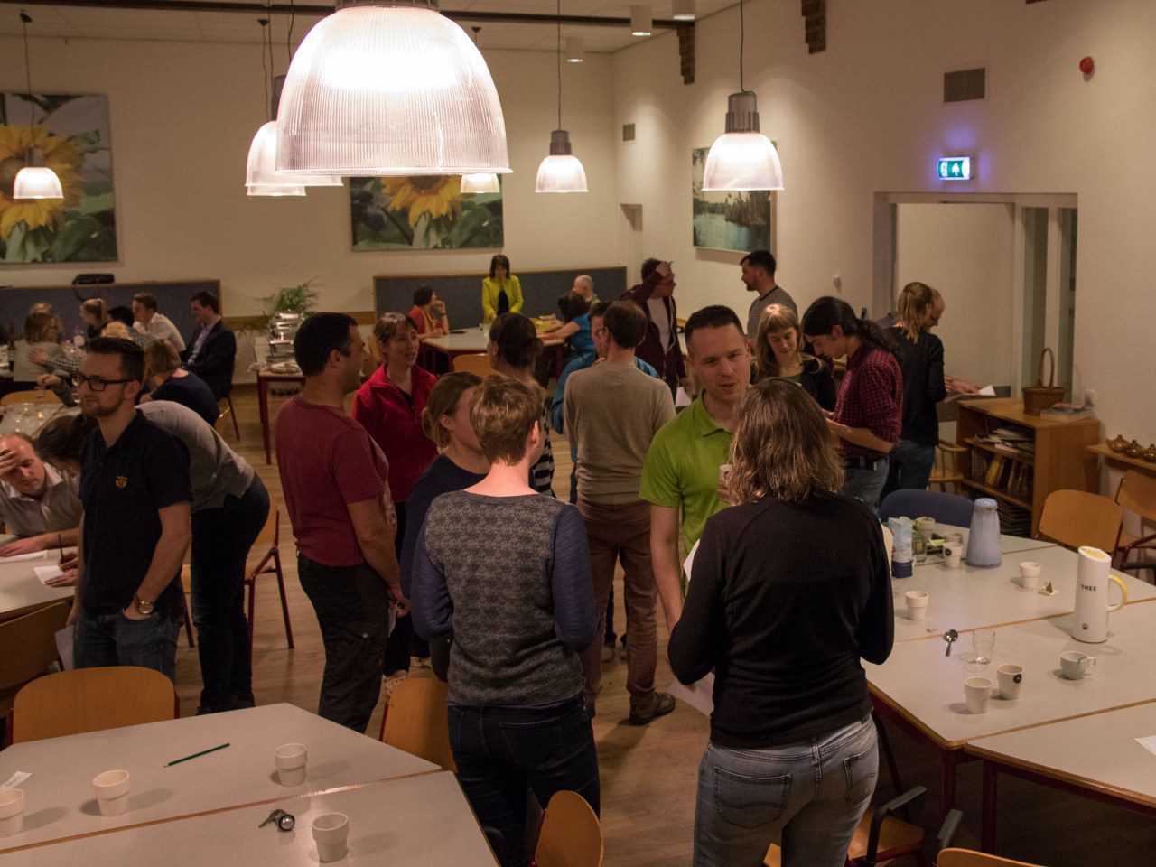 Herinneringen ophalen tijdens de reisreunie (Bas Wetter)