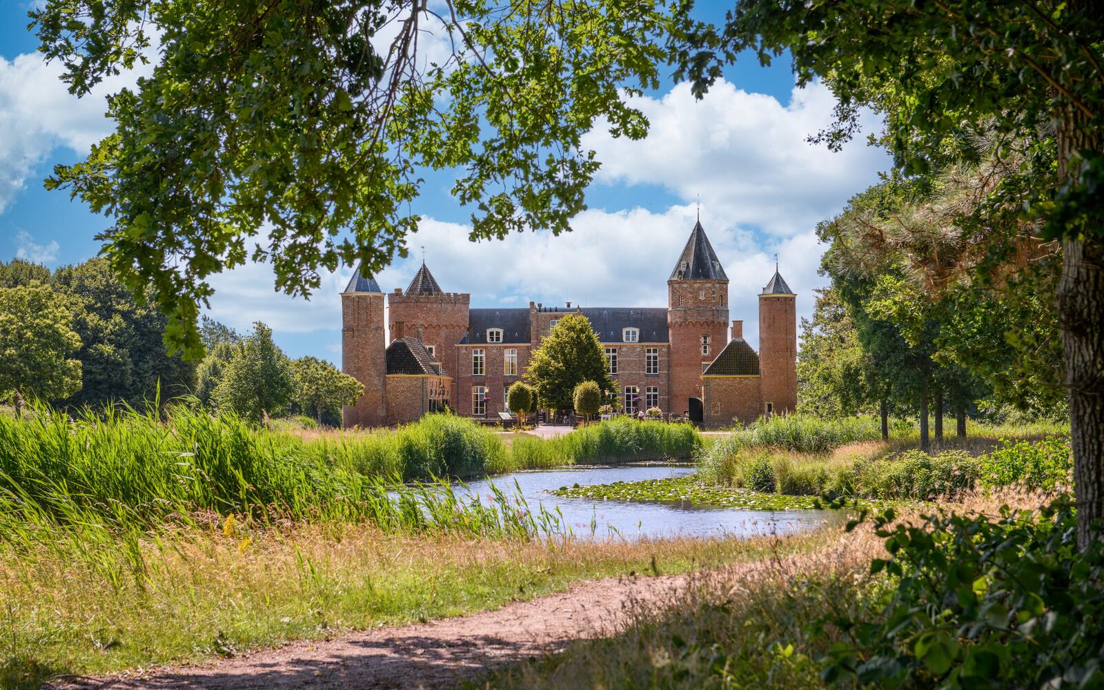 Stayokay_Domburg - (Taco van der Werf)