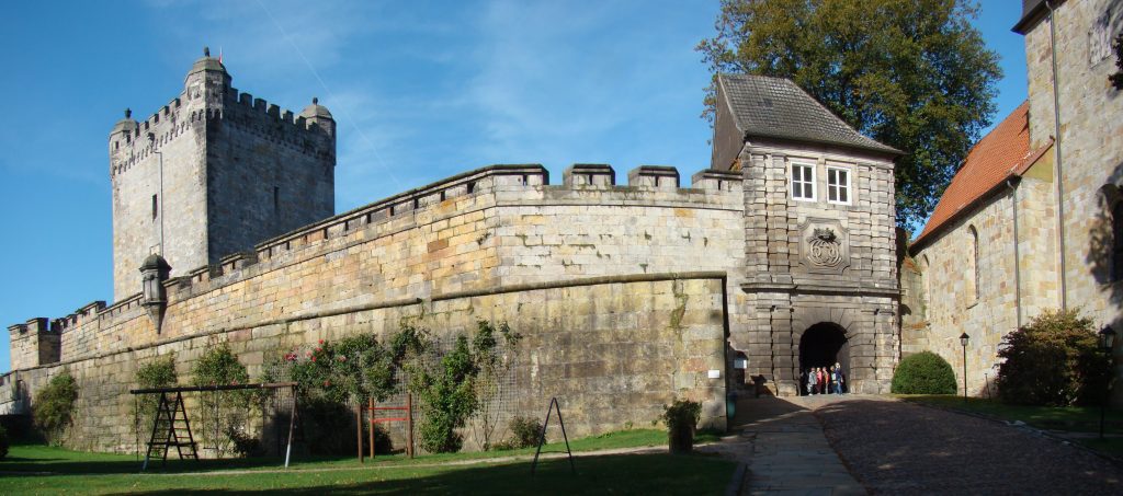 6. Panorama gate burg bentheim